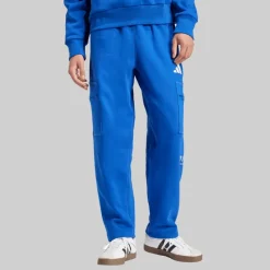 adidas Herren ALL SZN Fleece lockere Cargohosen Royal Blue/Off White