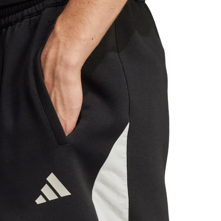 adidas Herren Saisonale Essentials Farbblock Shorts Schwarz