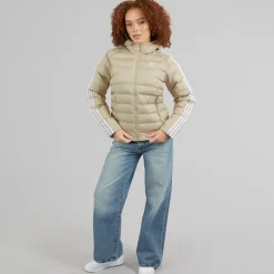 adidas Originals Damen Adicolor Kapuzenjacke mit Polsterung Wonder Beige/Grün/Preloved Ruby