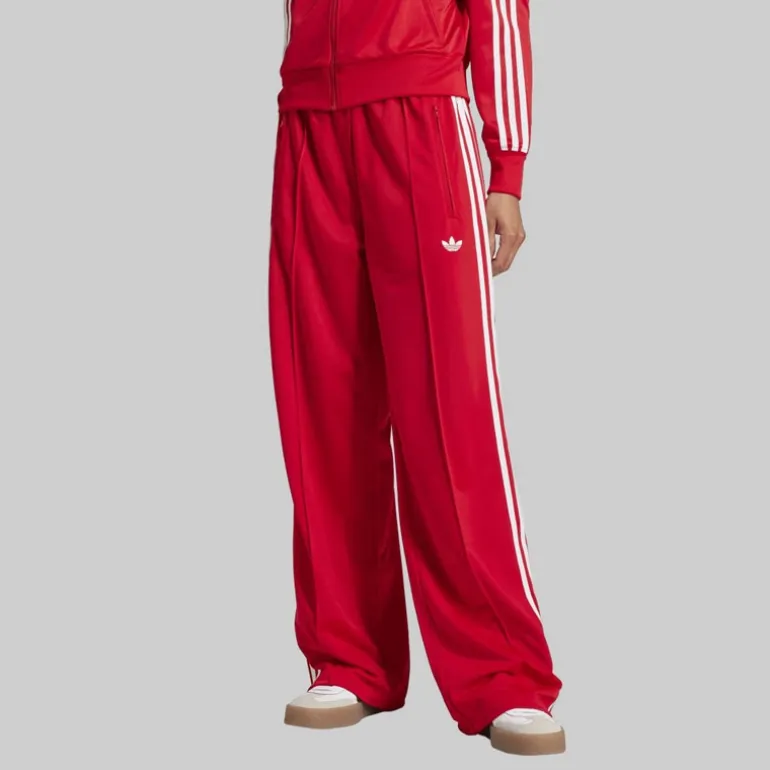 adidas Originals Damen Adicolor Classic Firebird Locker geschnittene Trainingshose Better Scarlet/Weiß
