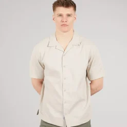 Bench Herren Auxin Hemd mit kurzem Arm Ecru