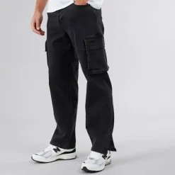 Bench Herren Serian Cargo Jeans Gewaschen Schwarz