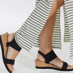 Brave Soul Damen Cher Wedge Sandalen       Schwarz