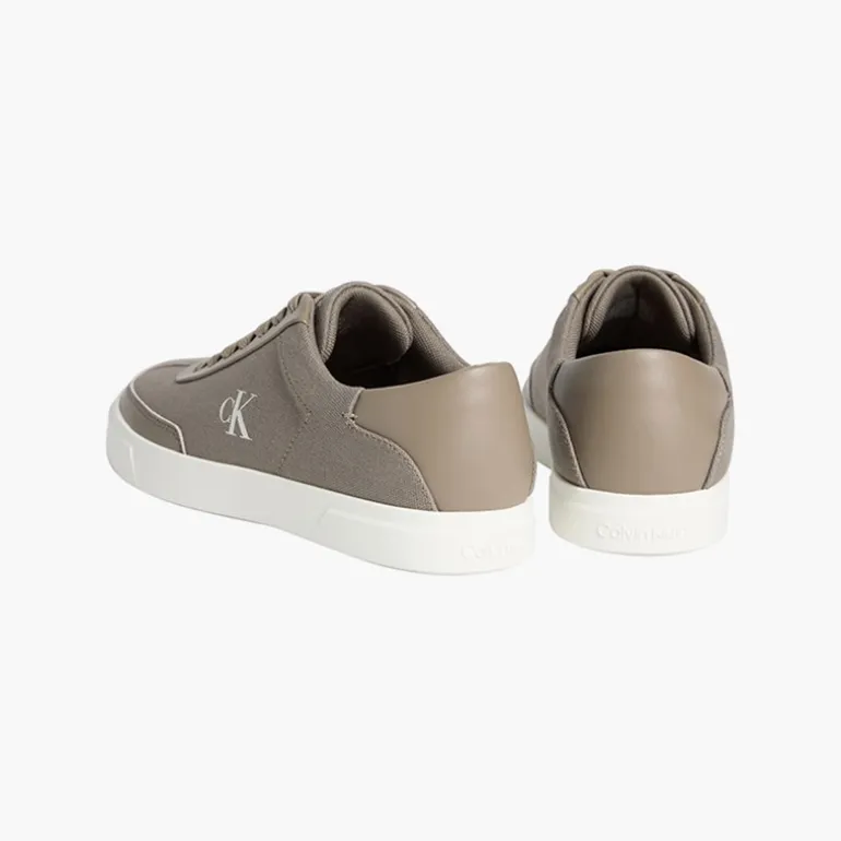 Calvin Klein Damen niedrige Profil Cuspole Turnschuhe Desert Taupe/Marshmallow