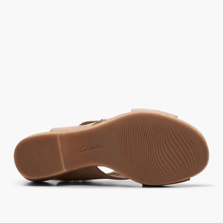 Clarks Damen Giselle Dove Keil Sandalen Sand Nubuck