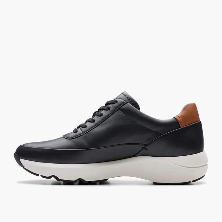 Clarks Damen Tivoli D-Fit Seiten Reißverschluss Sneaker Schwarz