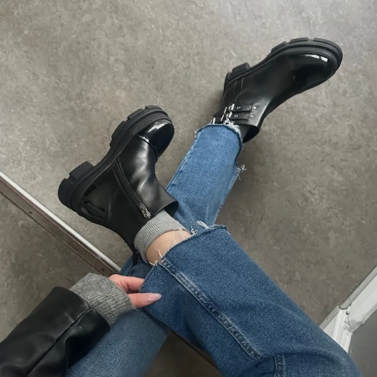 Copenhagen Shoes Damen Folge dem Weg Stiefel 038 Black Patent