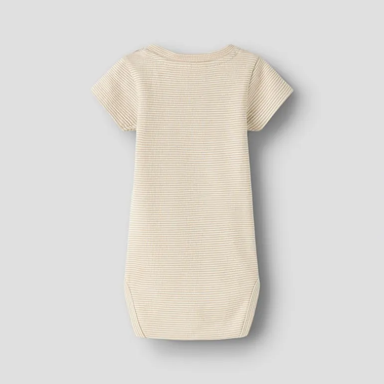 Lil' Atelier Kinder Feng Kurzarm Baby Strampler Oxford Tan
