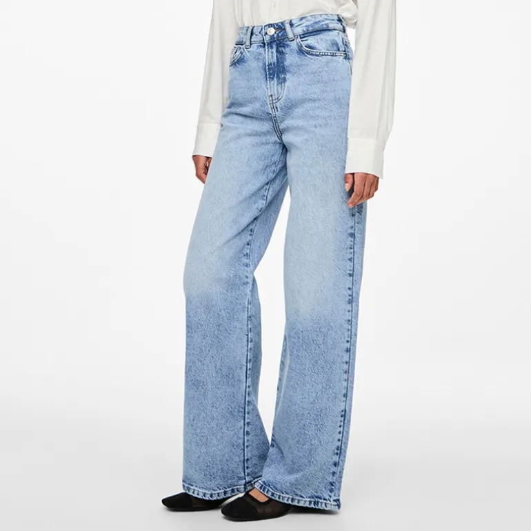 Pieces Damen Selma Weit Bein Jeans Light Blue Denim